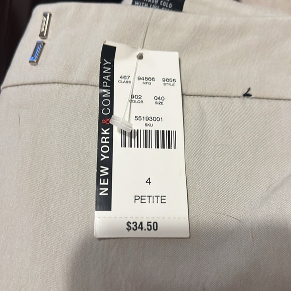 New York & Company Light Beige Wide Leg Pants - Picture 4 of 4